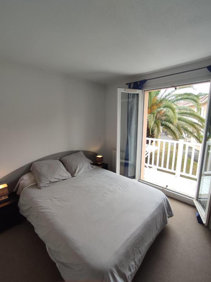 Petit Oasis Avec Piscine Apartman Anglet Kültér fotó